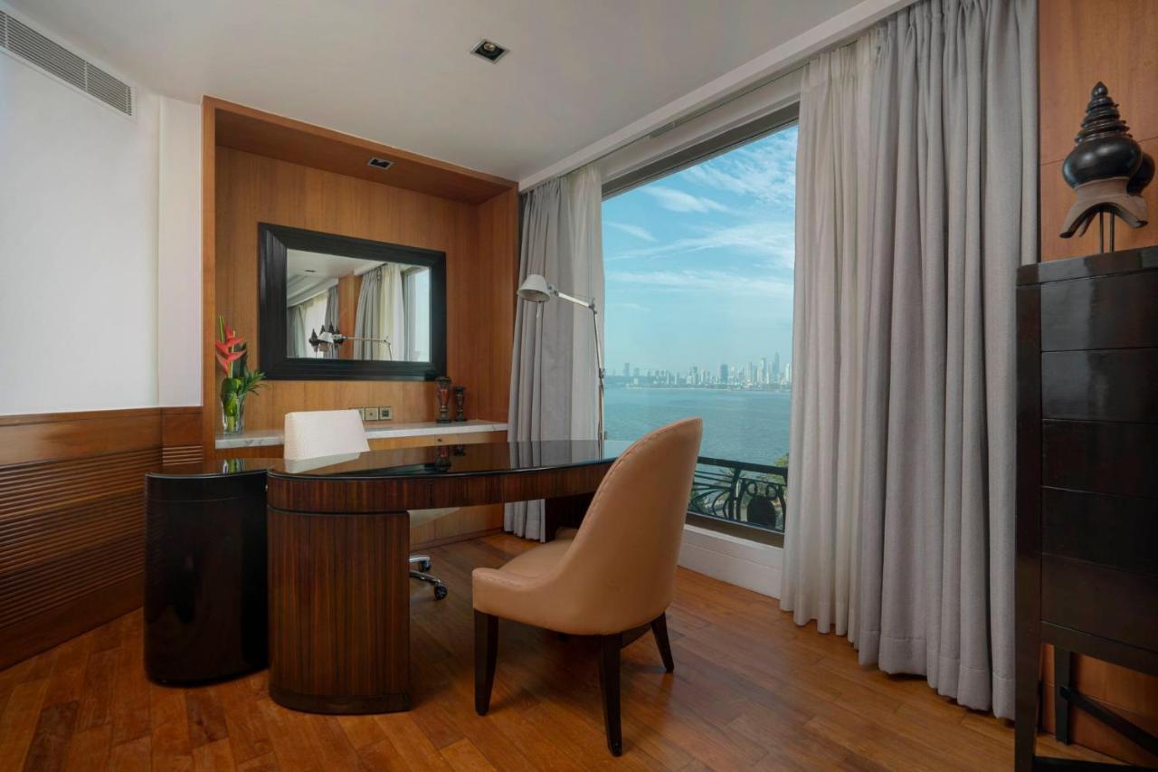 Intercontinental Marine Drive Mumbai By Ihg Hotel Bagian luar foto