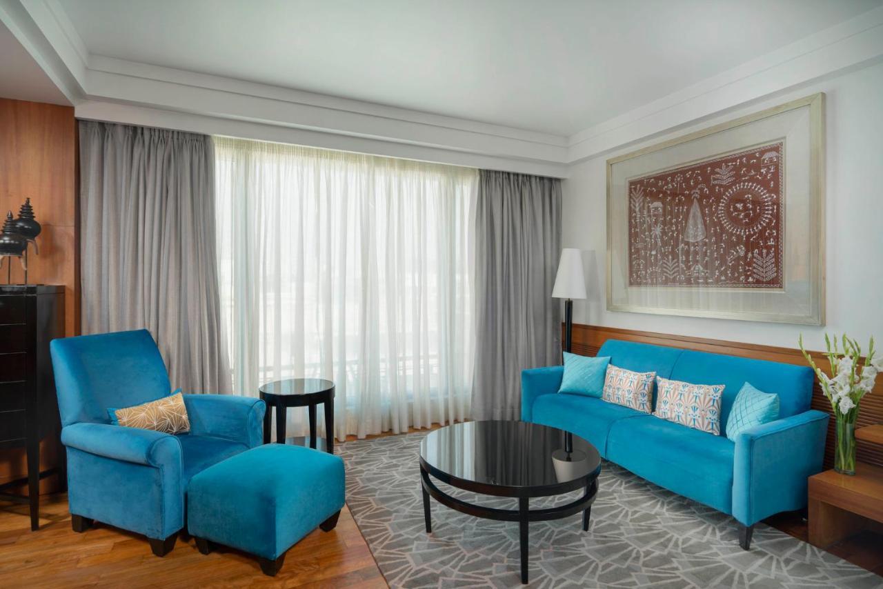 Intercontinental Marine Drive Mumbai By Ihg Hotel Bagian luar foto