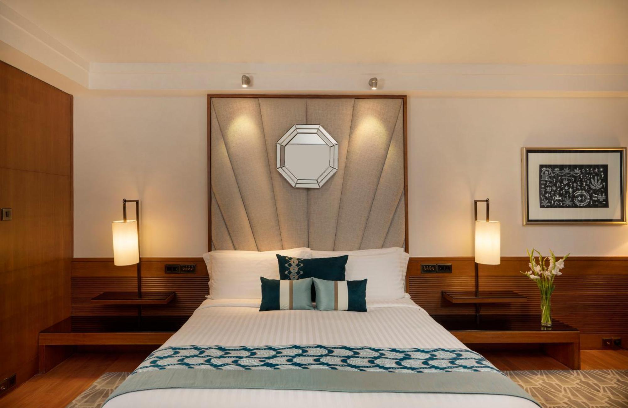 Intercontinental Marine Drive Mumbai By Ihg Hotel Bagian luar foto